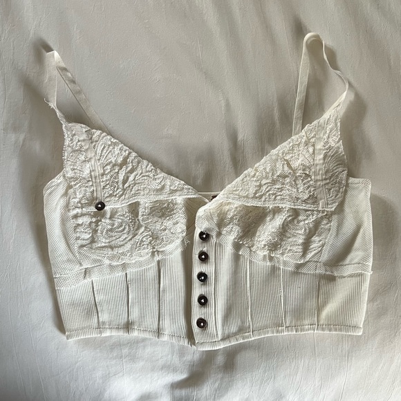Free People Button-up white crop top, size M - Picture 5 of 8
